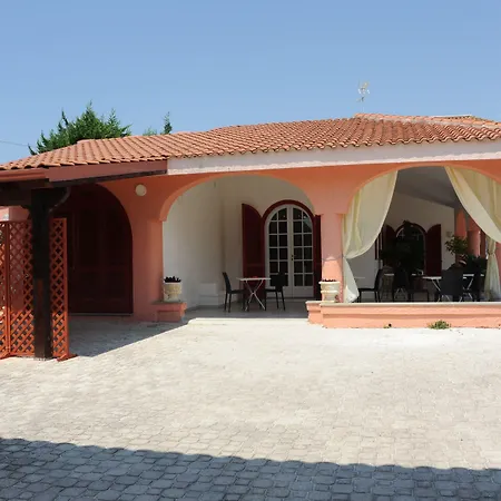 Corallo Parcheggio Privato Bed & Breakfast 3*