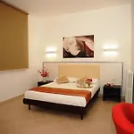 Corallo Parcheggio Privato 3*