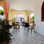 Corallo Parcheggio Privato 住宿加早餐酒店 3*
