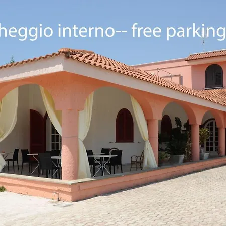 Bed and breakfast Corallo Parcheggio Privato 3*